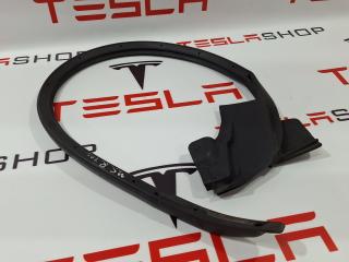 Уплотнитель задней двери Tesla Model S 1 поколение 2013, 6009595-00-D