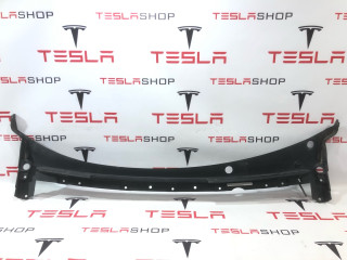 Подкапотная накладка стеклоочистителей Tesla Model S 1 поколение [2-й рестайлинг] (2021 - 2025), 1564268-00-A, 1564269-00-A