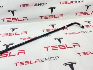 Патрубок системы охлаждения основной батареи Tesla Model 3 1 поколение 2019, 1077596-00-C