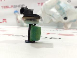 датчик уровня омывающей жидкости Tesla Model S 1 поколение 2013, 1096062-00-F, 1005400-00-D, 1139548-00-A