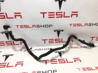Патрубок системы охлаждения заднего мотора Tesla Model X 1 поколение [рестайлинг] 2022, 1589705-00-D