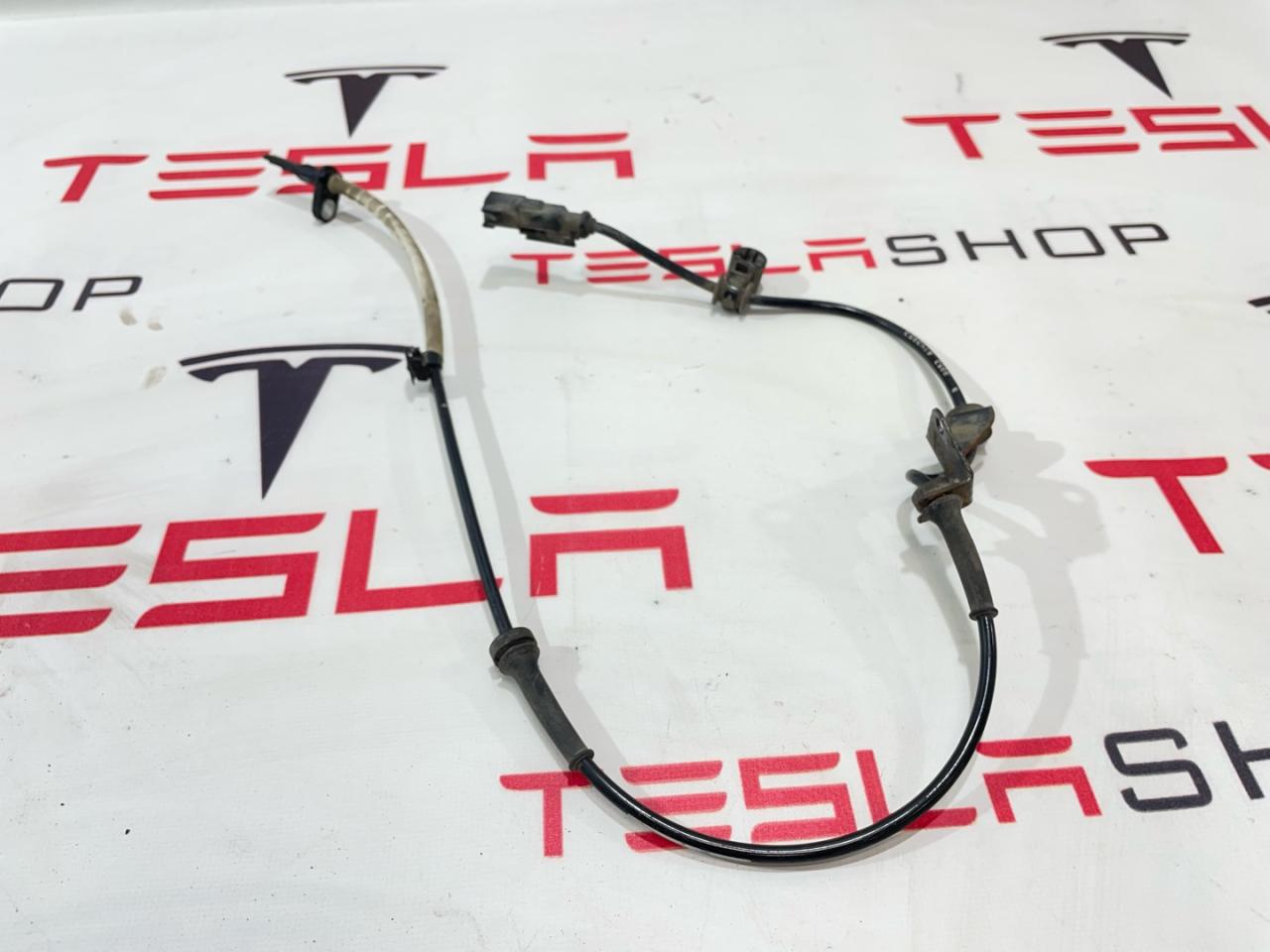 датчик ABS Tesla Model S 1 поколение 2015, 1037794-00-B, 1009604-00-B - фото №1