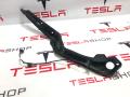 Накладка закрытия подъемной задней двери Tesla Model X 1 поколение 2016, 1041595-00-E - фото №4