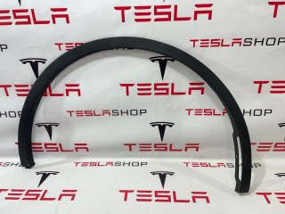 накладка колесной арки передний правый Tesla Model Y 1 поколение 2021, 1494186-00-B, 1494162-00-B