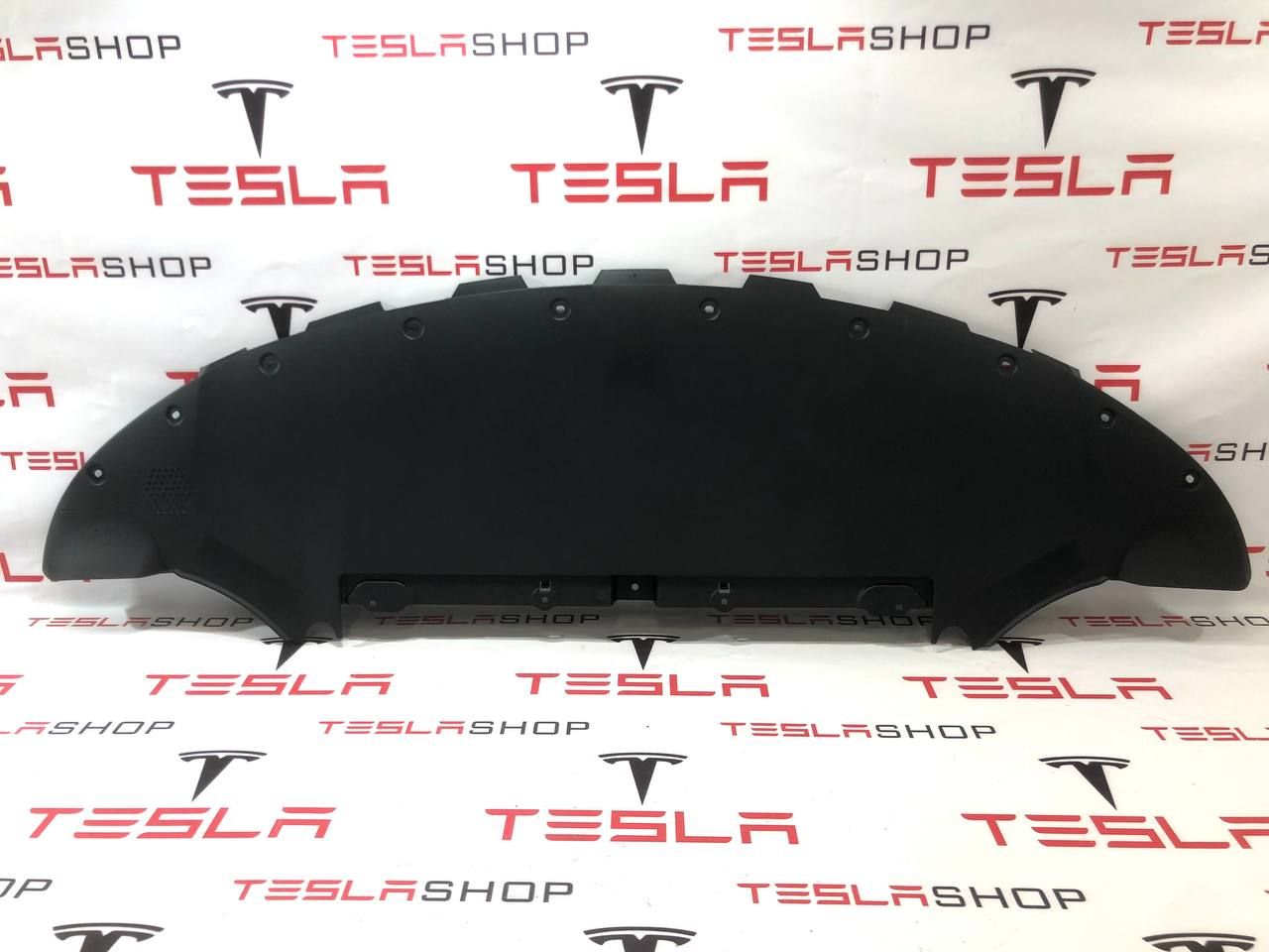 защита бампера (кенгурятник) Tesla Model 3 1 поколение 2019, 1084174-00-D, 1453774-00-B - фото №1