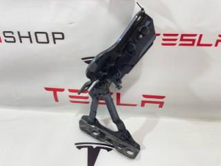 петля капота левая Tesla Model S 1 поколение 2015, 1029284-00-C, 600638-00-E