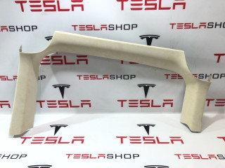 Накладка стекла, подъемной задней двери Tesla Model X 1 поколение 2018, 1052334-93-F