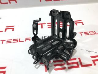 Крепление аккумулятора 12V Tesla Model 3 1 поколение 2020, 1119120-00-D, 1103710-00-B, 1118599-00-S
