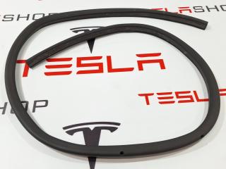 уплотнитель двери Tesla Model Y 1 поколение 2021, 1500058