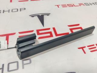 Заглушка салазки сиденья Tesla Model X 1 поколение 2019, 1062359-00-E