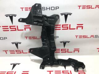 Кронштейн обшивки багажного отделения Tesla Model X 1 поколение 2019, 1080701-00-D
