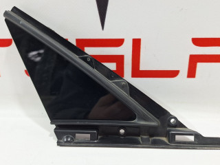 форточка передняя правая Tesla Model X 1 поколение 2018, 1034909-99-E