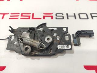 замок капота Tesla Model X 1 поколение 2019, электро, 1033011-00-A, 1033011-00-D