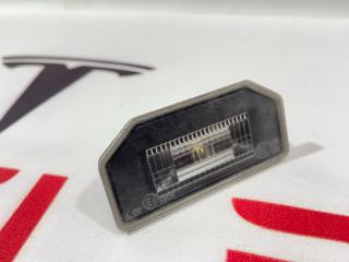 подсветка номера Tesla Model 3 1 поколение 2019, 1449730-00-B