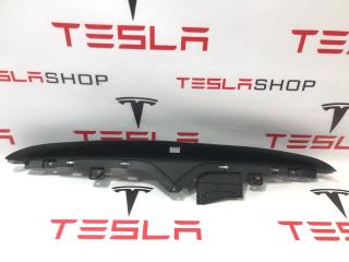 Накладка гриля бампера переднего верхняя Tesla Model X 1 поколение [рестайлинг] 2022, 1617073-00-A