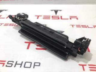 воздуховод Tesla Model S 1 поколение [2-й рестайлинг] (2021 - 2025), 1647845-00-A, 1647884-00-A, 1562948-99-D, 1562976-00-C, 1562976-00-G
