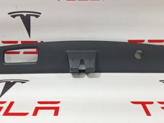 накладка двери (крышки) багажника Tesla Model X 1 поколение 2019, 1037897-00-E, 1037898-00-D