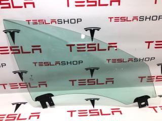 стекло двери передней правой Tesla Model S 1 поколение 2013, 6006647-00-E
