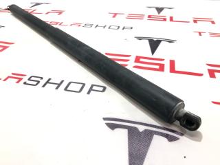 амортизатор крышки багажника (3-5 двери) Tesla Model X 1 поколение 2016, 1065669-00-A