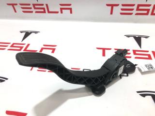 педаль Tesla Model X 1 поколение 2019, 1005307-00-A, 9F836-AA