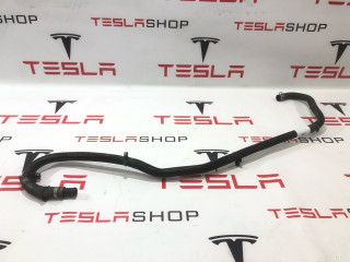 патрубок (трубопровод, шланг) Tesla Model S 1 поколение [рестайлинг] 2016, 1071610-00-A