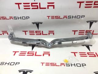 Накладка V-образная декоративная переднего гриля хром (птичка) Tesla Model S 1 поколение [рестайлинг] 2019, 1065233-00-C, 1056377-00-E