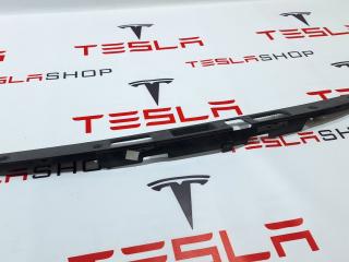 Кронштейн подсветки номера и хром накладки Tesla Model X 1 поколение [рестайлинг] 2022, 1046925-00-E, 1035370-00-E