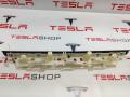 Накладка подъемной задней двери Tesla Model X 1 поколение 2019, 1055011-00-F, 1060411-00-C, 1055018-00-D - фото №4