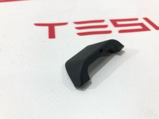 Заглушка корпуса наружной ручки двери Tesla Model X 1 поколение [рестайлинг] 2022, 1475784-00-B
