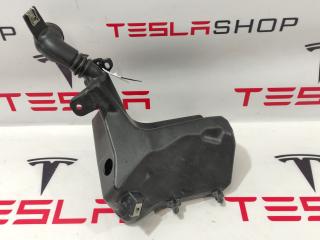 бачок омывателя Tesla Model 3 1 поколение 2019, электро, 1096062-00-F, 1139548-00-A, 1015486-01-C