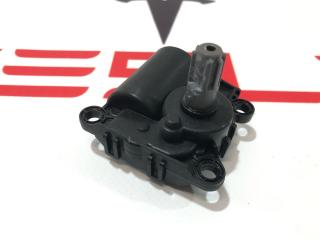 Сервопривод размораживания (печки) Tesla Model S 1 поколение 2013, 1116133-00-A, 6008245, D332-CK8AA