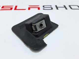 крепление фары левой Tesla Model Y 2018, 1036627-00-C, 104933900D, 1049335-00-D