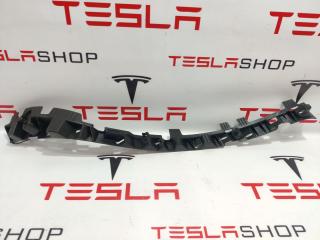 Кронштейн накладки, стойки C Tesla Model X 1 поколение 2016, 1079764-00-C, 1056091-00-B, 1051826-00-B