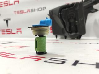 датчик уровня омывающей жидкости Tesla Model 3 1 поколение 2018, 1005400-00-D, 1005454-00-A, 1096062-00-D, 149040000B