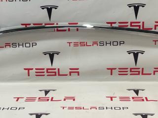 Молдинг кузова боковой Tesla Model S 1 поколение 2015, 1039307-00-A, 1051820-99-A