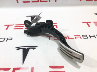 педаль Tesla Model X 1 поколение 2018, 1005307-00-A, BE5C9F836-AA