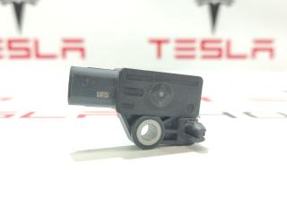 Датчик вибрации Tesla Model X 1 поколение [рестайлинг] 2022, 2047490013, 2047491014, 2047491007