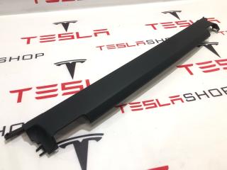 Накладка проема подъемной задней двери Tesla Model X 1 поколение 2019, 1105132-00-E, 1108819-00-B