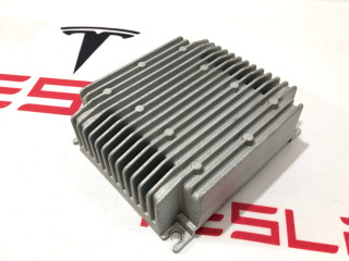 Усилитель аудио PREMIUM Tesla Model X 1 поколение 2018, 1004833-10-A, 1000350-001-09