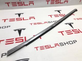 молдинг двери задней правой Tesla Model S 1 поколение 2013, 1095921-00-C, 6009604-00-C