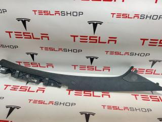 Накладка стойки А Tesla Model X 1 поколение 2019, 1035945-06-G