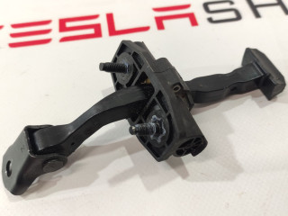 ограничитель открывания двери задней Tesla Model 3 1 поколение 2019, 1089509-00-B