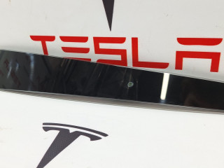Накладка стойки B, наружная Tesla Model X 1 поколение 2018, 1092311-98-F, 1069104-00-D