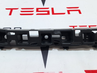 Кронштейн накладки, проема подъемной задней двери Tesla Model X 1 поколение 2018, 1059186-00-A
