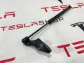 амортизатор капота Tesla Model 3 1 поколение 2019, 1091472-00-B, 1089586-00-C - фото №3