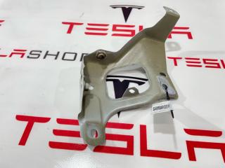 Кронштейн лонжерона (поддержка крыла/фары) Tesla Model 3 1 поколение 2019, 1086017-S0-A, 1086017-00-D, 1086017-00-C