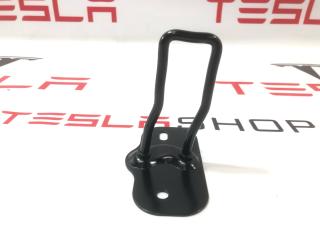 петля замка капота Tesla Model 3 1 поколение 2019, 1069032-00-B