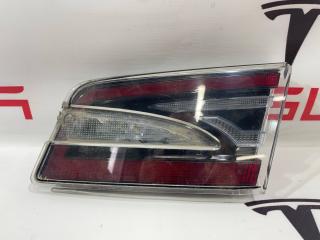 фонарь крышки багажника правый Tesla Model S 1 поколение 2015, 6005924-00-D