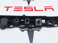 Кронштейн накладки, проема подъемной задней двери Tesla Model X 1 поколение 2018, 1059182-00-B, 1059183-00-A - фото №2