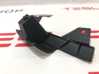 крепление бампера Tesla Model S 1 поколение [рестайлинг] 2018, 1074903-00-C, 1071939-00-C